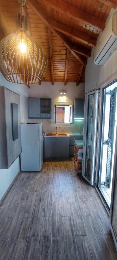 Shades Apartment
